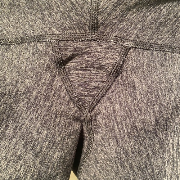ALO Yoga High-waist Alosoft Sheila Legging L - Picture 7 of 7
